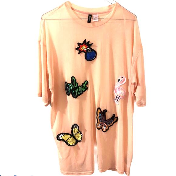H&M Divided Oversized Pink Mesh Top w/ Appliqués Medium - Picture 1 of 7